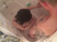 Sexy fellation dans la douche