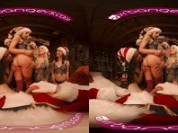 Noël Orgie Avec Abella Danger Et Ses 7 Sexy Elfes VR Porno